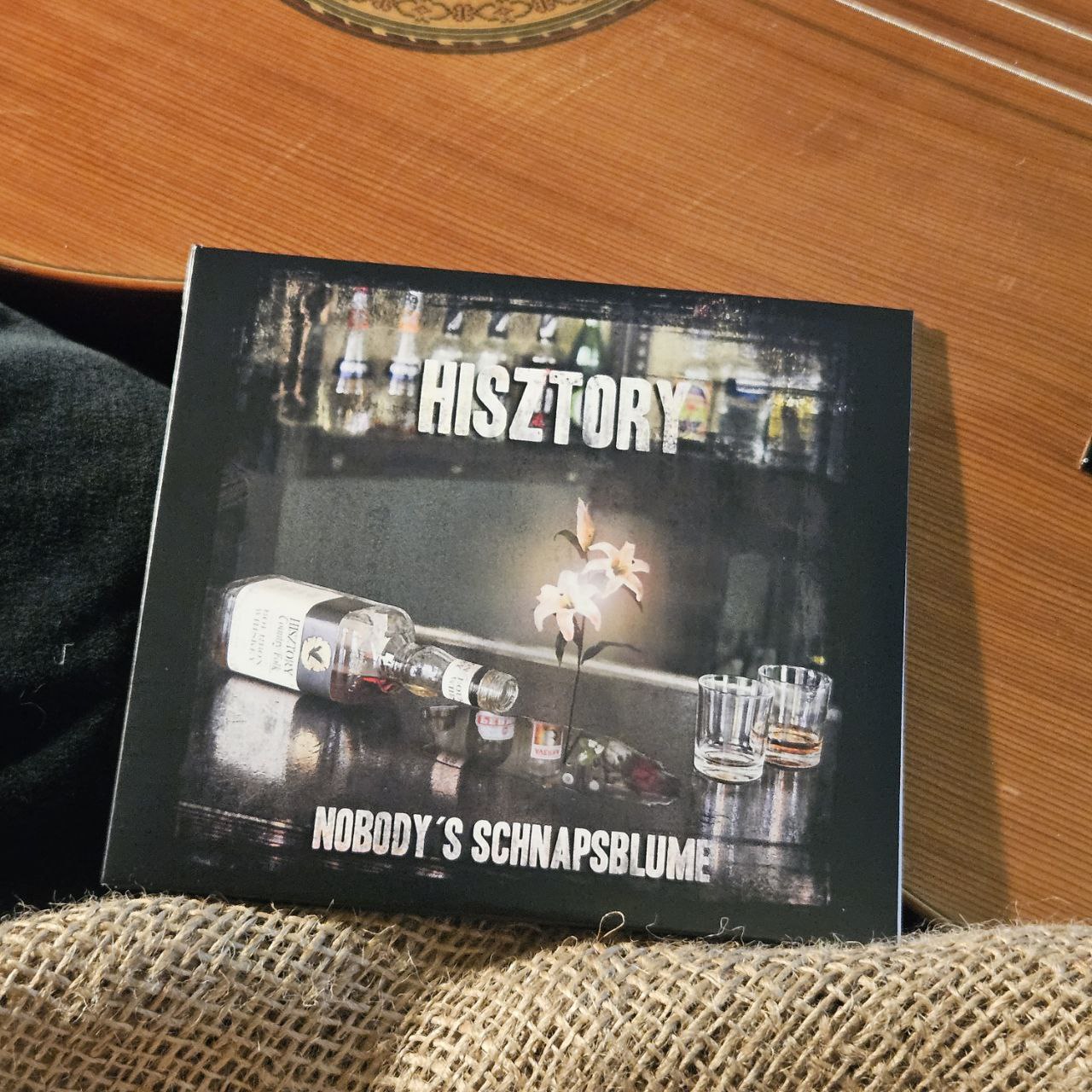 Hisztory - MP3 - Nobody's Schnapsblume